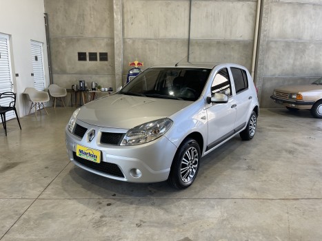 Renault Sandero Expression 1.6 Completo