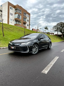 Toyota Corolla Altis 1.8 Hybrid - Impecável