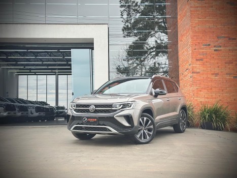 Volkswagen  taos hl tsi