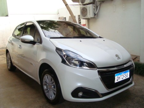 Peugeot 208 208 ALLURE 1.2 FLEX 5P MEC.