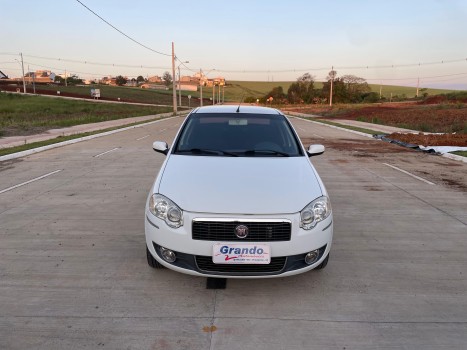 Fiat Siena Attractive 1.4 Completo