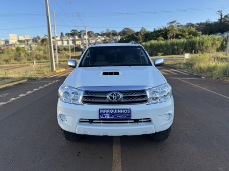 Toyota Hilux Sw4 2011 Completa 7 lugares 4x4 Disel