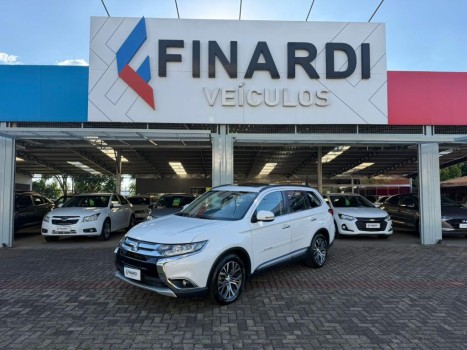 Mitshubishi Outlander 2.2 165cv Diesel Aut.