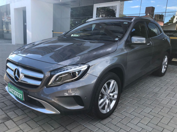 Mercedes-Benz GLA ADVANCE 1.6 TURBO