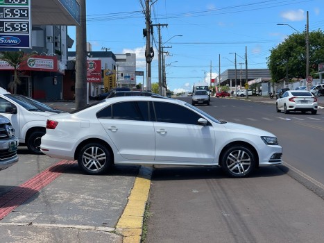 Volkswagen Jetta Highline  TSI 2.0 Aut. 2018 Completo
