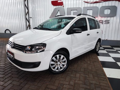 Volkswagen Spacefox 1.6 MI 8V FLEX 4P MANUAL