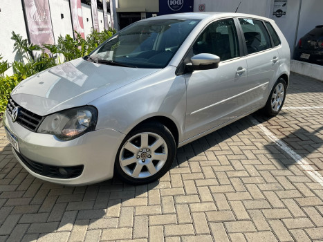 Volkswagen Polo 1.6 completo