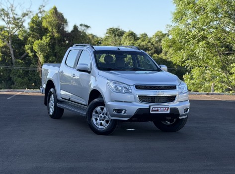 Chevrolet S10 Chevrolet S10 LT 4x4 2.8 (Diesel) (Cab Dupla) 2015