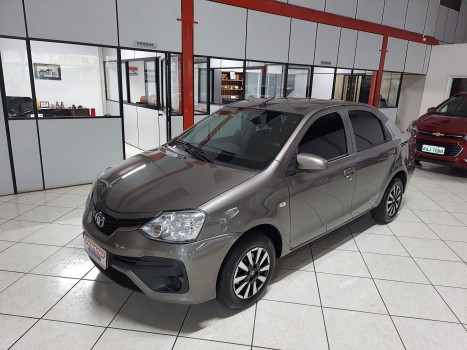Toyota Etios X Sedan 1.5 Flex 16V 4p Mec.