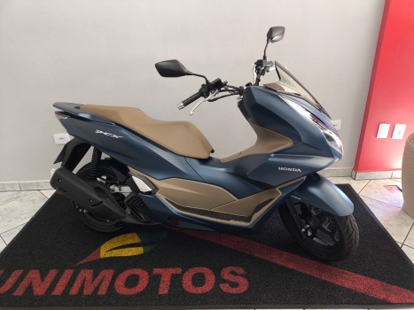 Honda PCX 160 DLX ABS