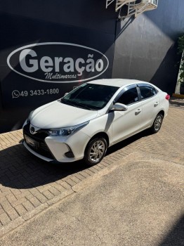 Toyota Yaris SA XS15