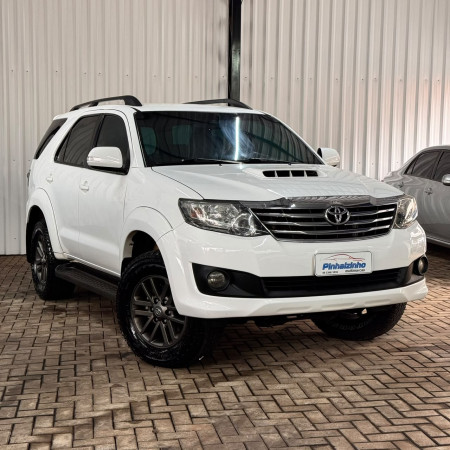 Toyota Hilux SW4