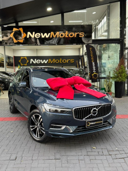 Volvo XC60 T-8 HÍBRIDO MOMENTUM 2.0 5p