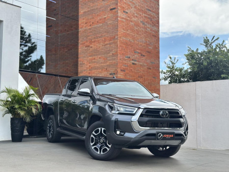 Toyota  hilux cd srx 4x4 2.8 tdi 16v diesel aut