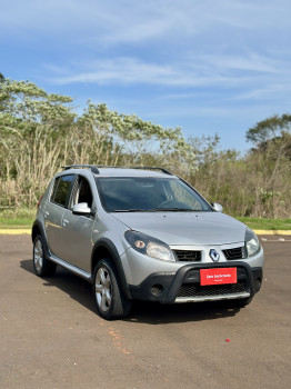 Renault Sandero STEPWAY 1.6 16V
