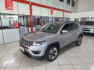 Jeep Compass LONGITUDE 2.0 4x2 Flex 16V Aut.