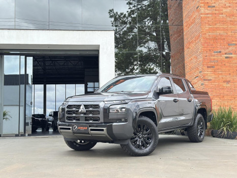 Mitsubishi  triton katana 2.4 cd 4x4 tb diesel aut.