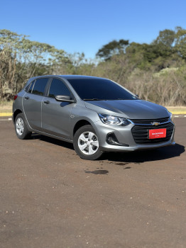 Chevrolet Onix COMPLETO 1.0 ASPIRADO