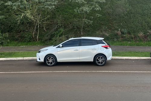 Toyota Yaris xls