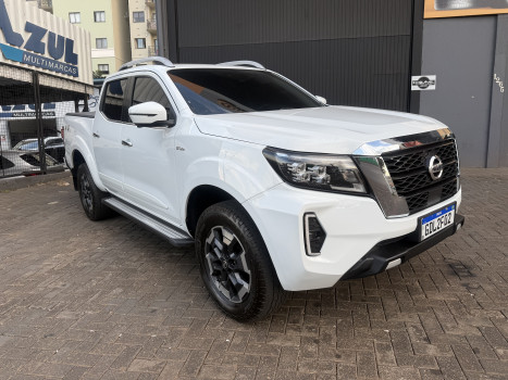 Nissan Frontier PLATINUM