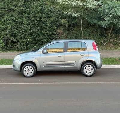 Uno ATTRACTIVE 1.4 COMPLETO