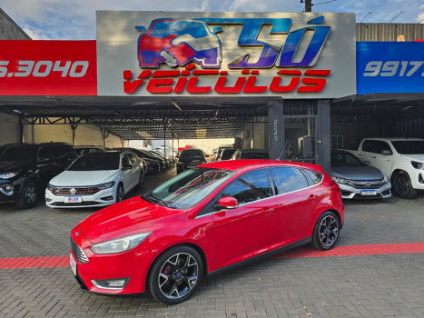 Ford Focus TITANIUM 2.0