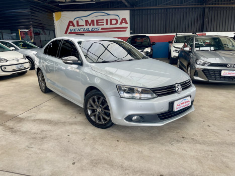 Volkswagen Jetta 2.0 Comfortline Aut