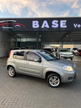 Fiat Uno VIVACE 1.0