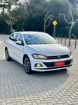 Volkswagen Virtus HIGHLINE 200 TSI AUTOMÁTICO
