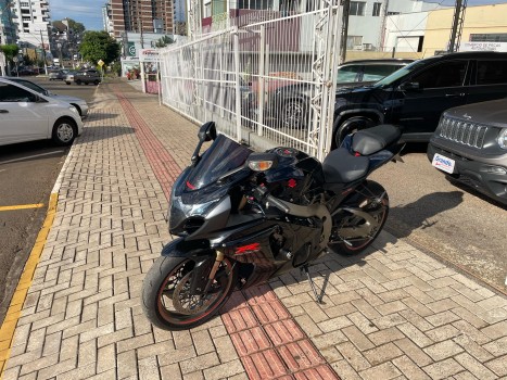 Suzuki Gsx - R 1000cc