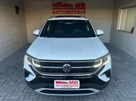 Volkswagen Taos Highline 250 TSI Aut