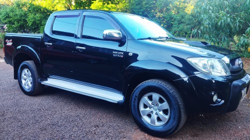 Toyota Hilux CD  SRV 4X4