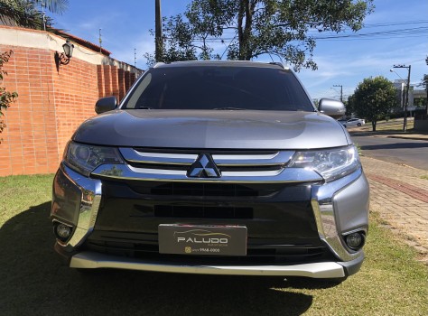 Mitshubishi Outlander 2.0
