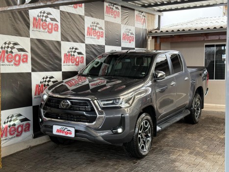 Toyota Hilux SRX CD 4X4 2.8
