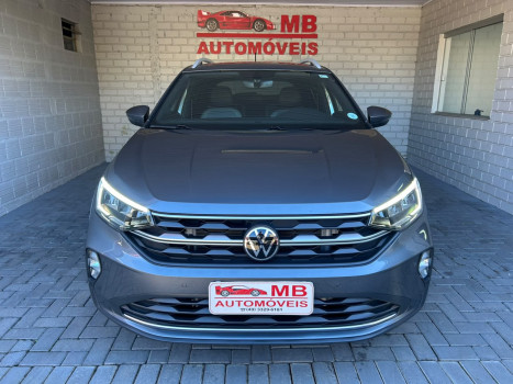 Volkswagen Nivus Highline 200 TSI Aut