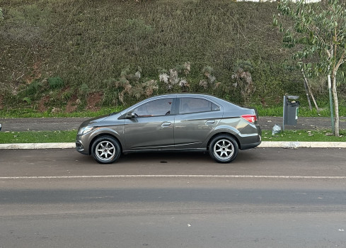 Chevrolet Prisma LT