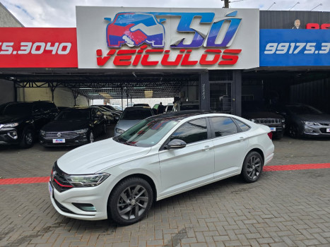 Volkswagen Jetta COMFORTLINE 250 TSI 1.4