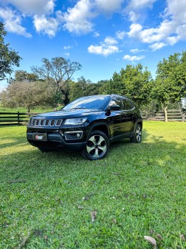 Jeep Compass Longitude 4x4 2.0 - Impecável