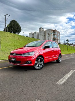 Volkswagen Fox Connect 1.6 - Único dono
