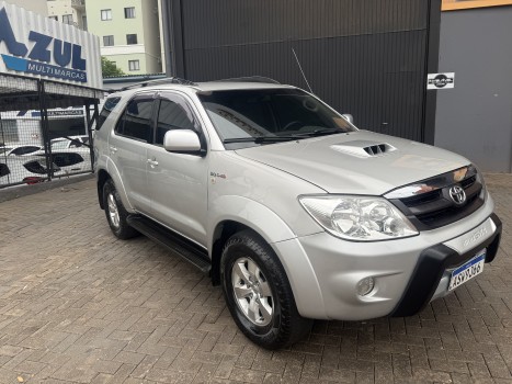 Toyota Hilux Sw4 SRV 3.0 4X4