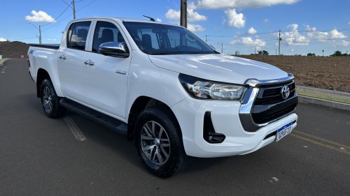 Toyota Hilux CD 2.8 4x4