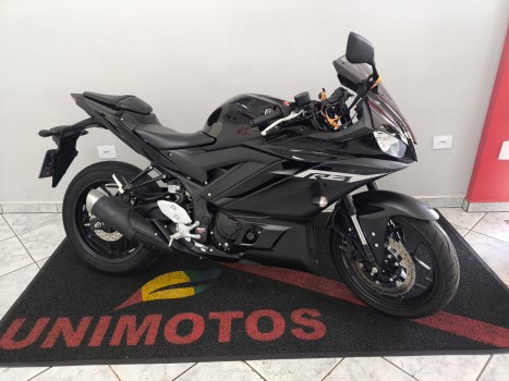 Yamaha YZF R3 ABS