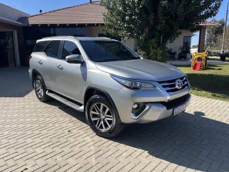 Toyota Hilux Sw4 SRX 4X4 DIESEL