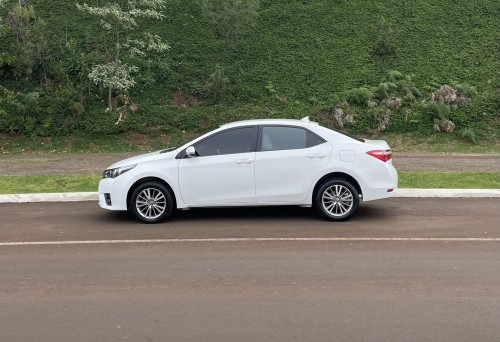 Toyota Corolla Sedan GLI UPPER 1.8