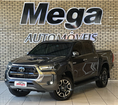 Toyota Hilux SRX CD 4X4 2.8