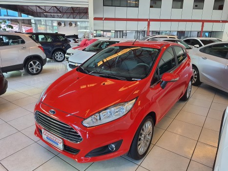 Ford Fiesta TIT.Plus 1.0 12V EcoBoost Aut. 5p