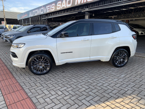 Jeep Compass T270 1.3 S