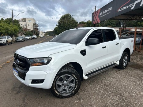 Ford Ranger XLS  2.2 AUTOMATICA 6  4X4