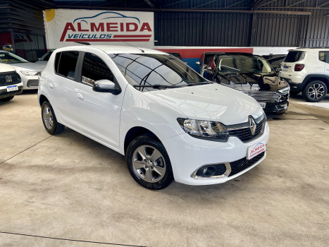 Renault Sandero Vibe 1.0 Flex