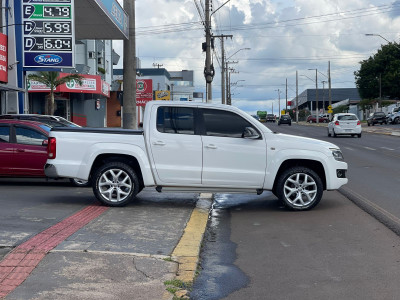 Volkswagen Amarok Highline 2.0 TDiesel 4x4 Aut. 2015 Completa
